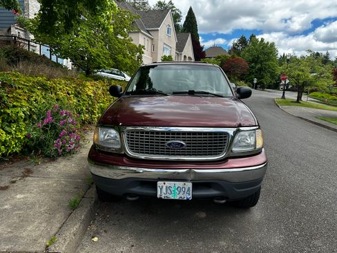 Used 2001 Ford Expedition XLT AWD/4WD image 12