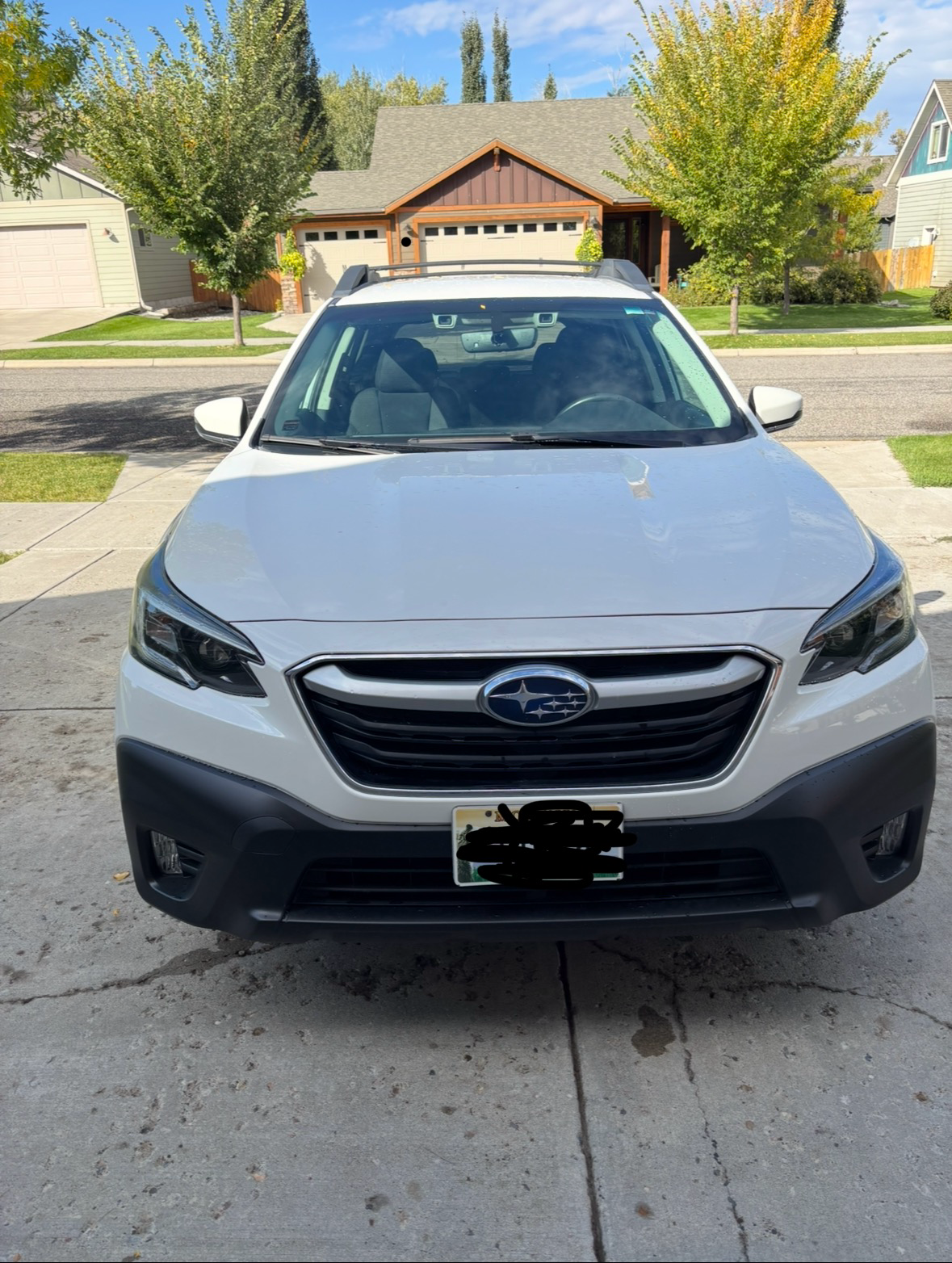 Used 2020 Subaru Outback Premium w/ Tech Package 1 AWD/4WD image 1