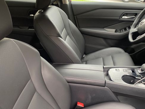 Used 2026 Nissan Rogue Dark Armor FWD image 20