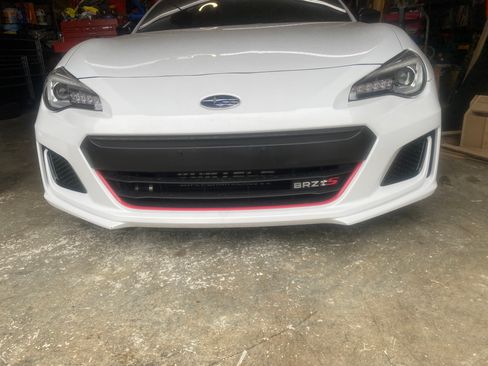 Used 2020 Subaru BRZ tS image 1