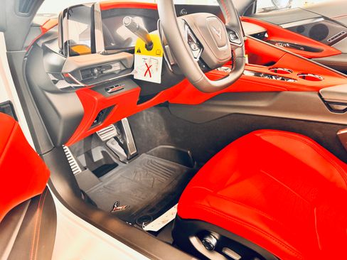 Used 2026 Chevrolet Corvette Stingray Premium Cpe w/ Stealth Interior Trim Package RWD image 16