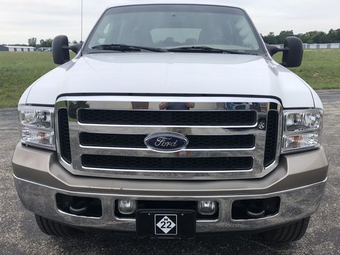 Used 2005 Ford Excursion Eddie Bauer image 6