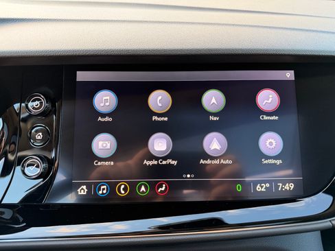 Used 2021 Buick Envision Avenir w/ Technology Package II AWD/4WD image 28