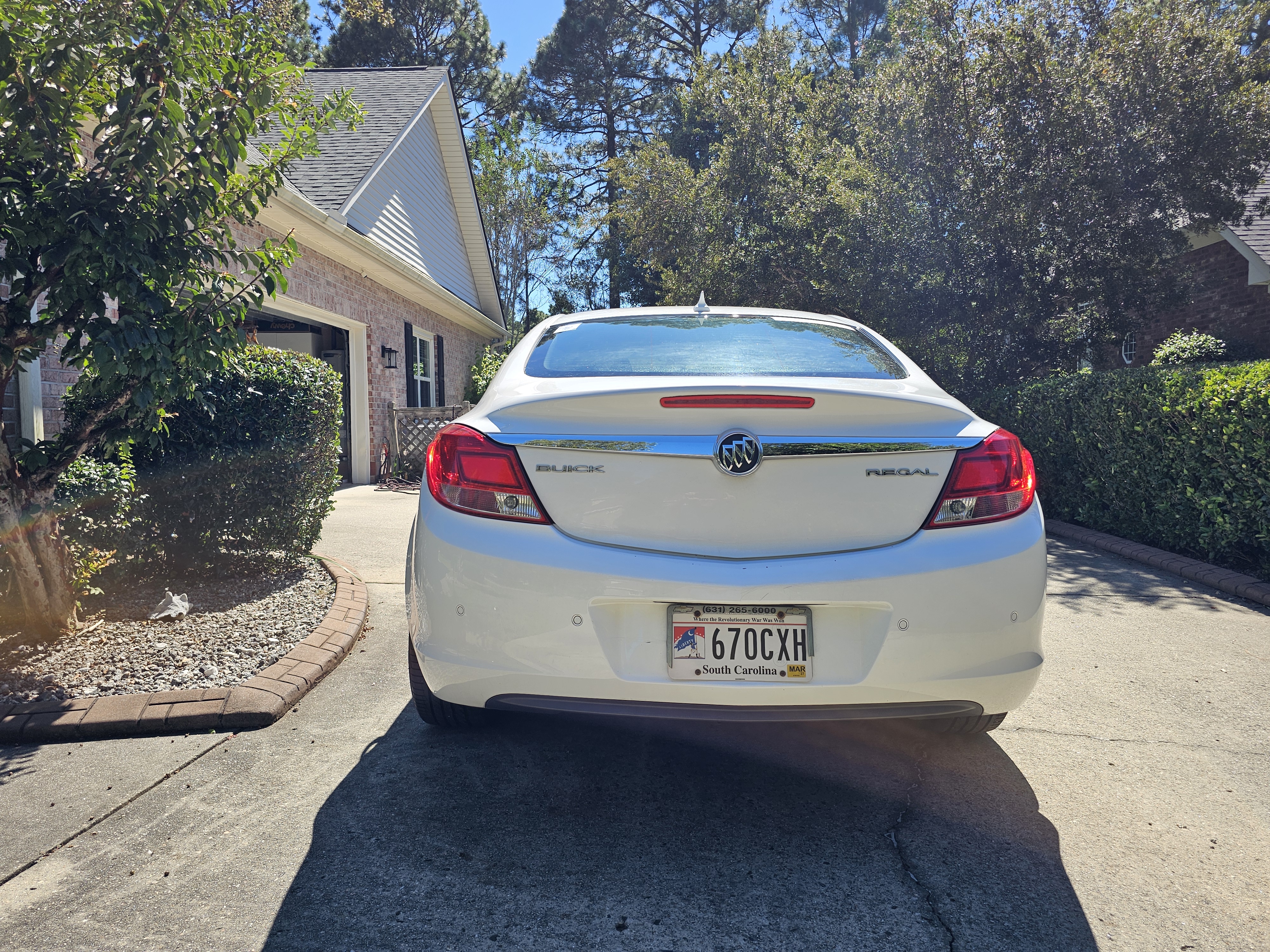 Used 2012 Buick Regal Premium FWD image 6
