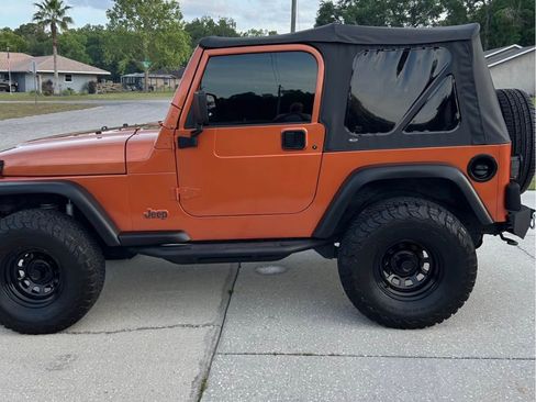 Used 2001 Jeep Wrangler Sport AWD/4WD image 2
