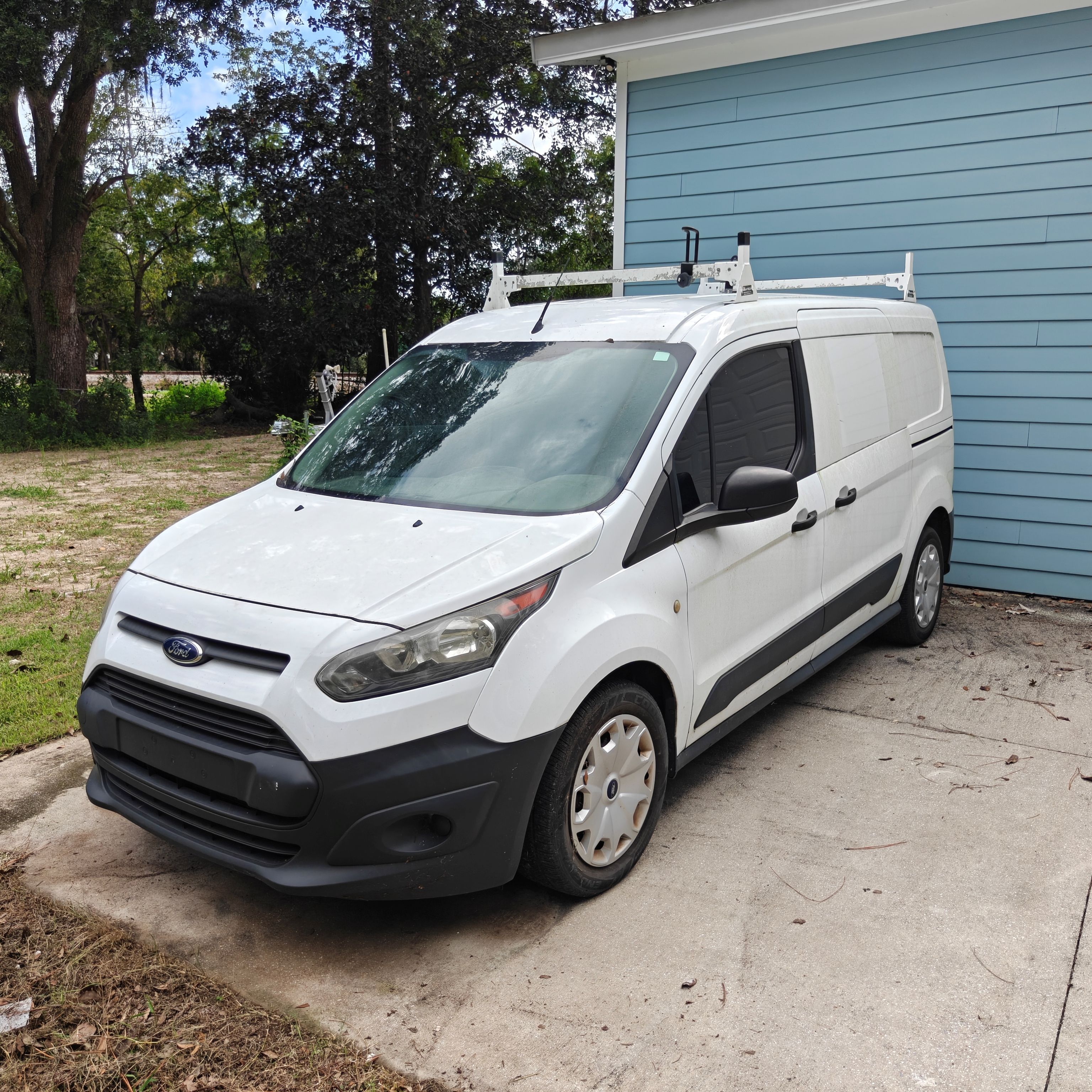 Used 2016 Ford Transit Connect XL FWD image 2