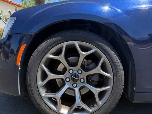 Used 2015 Chrysler 300 S w/ 300S Premium Group image 8