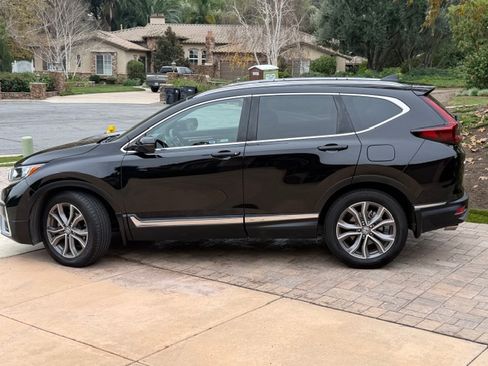 Used 2021 Honda CR-V Touring image 4
