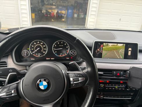 Used 2015 BMW X5 xDrive50i AWD/4WD image 6