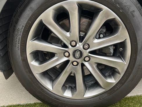 Used 2017 Land Rover Range Rover AWD/4WD image 21