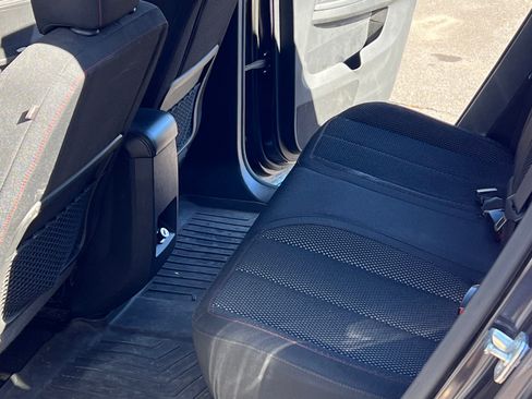 Used 2016 Chevrolet Equinox LT image 10