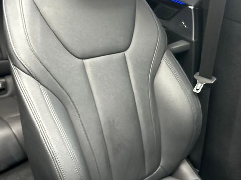 Used 2021 BMW X4 xDrive30i w/ M Sport Package AWD/4WD image 2