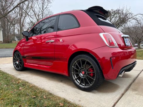 Used 2017 FIAT 500 Abarth w/ Popular Equipment Package image 13