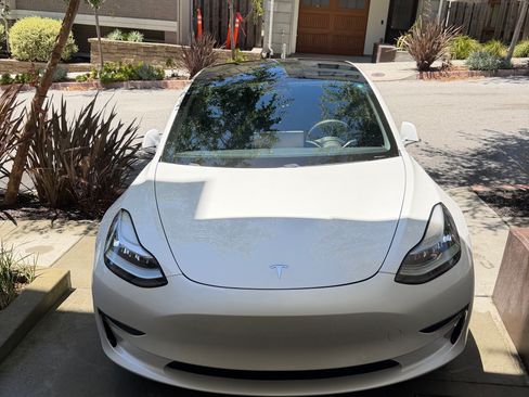 Used 2020 Tesla Model 3 Performance AWD/4WD image 8