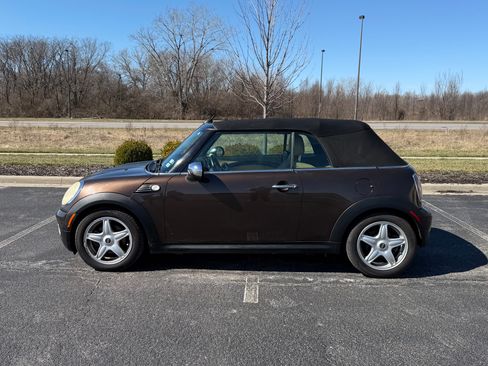 Used 2009 MINI Cooper Cooper Convertible 2D image 1