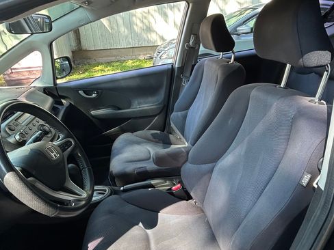 Used 2011 Honda Fit Sport image 11