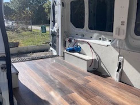 Used 2020 Ford Transit 150 Medium Roof image 11