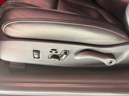 Used 2006 Chevrolet SSR w/ Preferred Equipment Group image 21