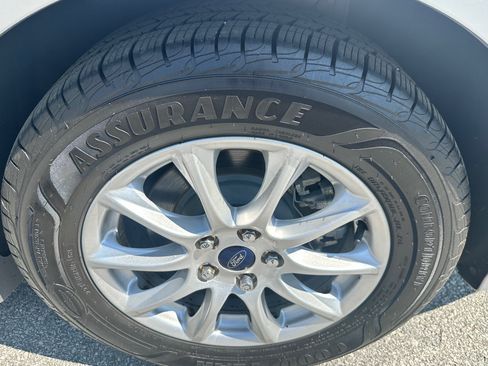 Used 2018 Ford Fusion S image 15