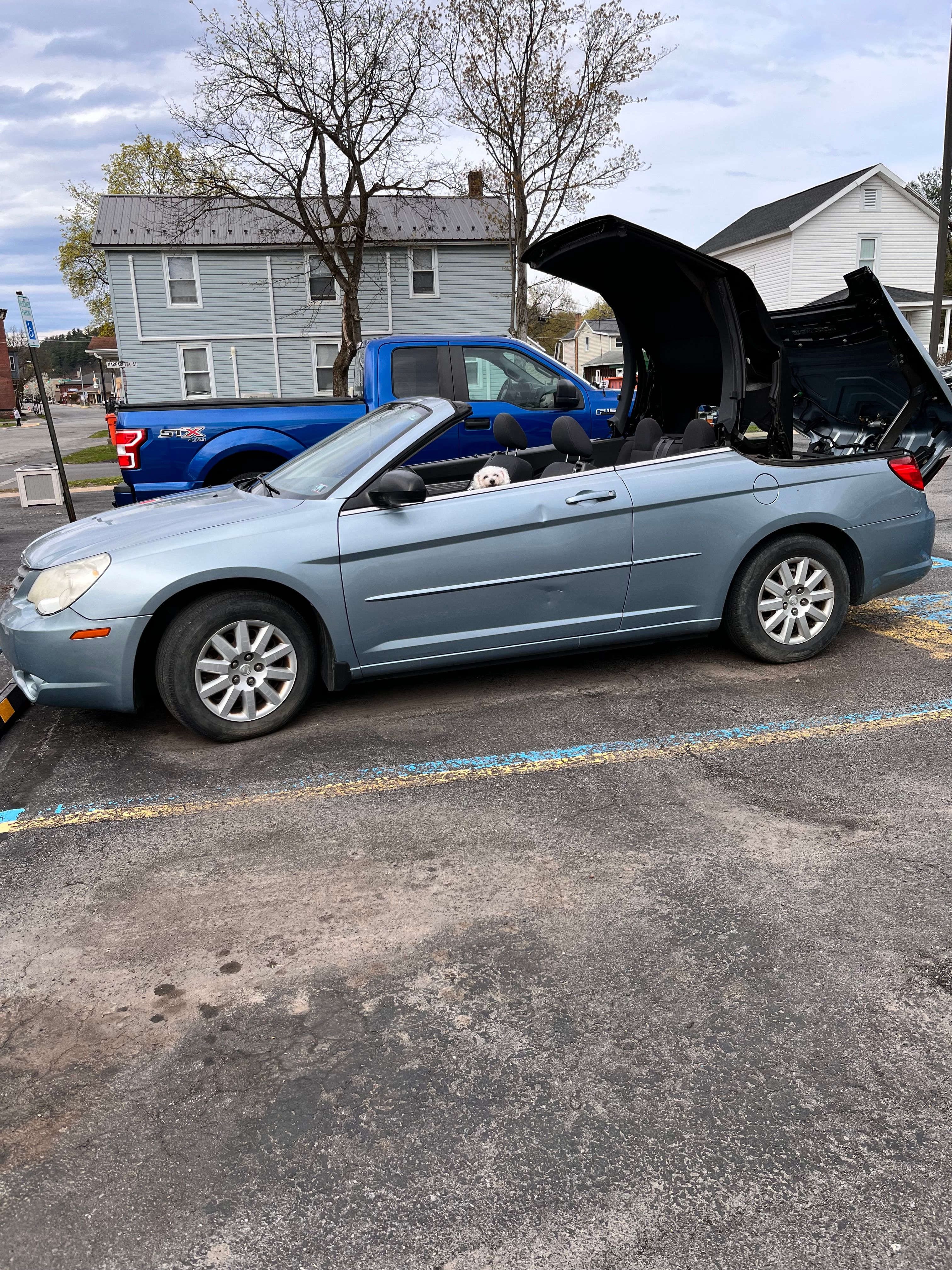 Used 2009 Chrysler Sebring LX w/ Convenience Group FWD image 14