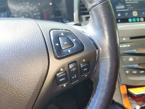 Used 2016 Lincoln MKS AWD w/ Equipment Group 201A image 18