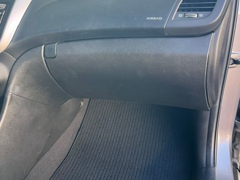 Used 2017 Hyundai Accent SE FWD image 24
