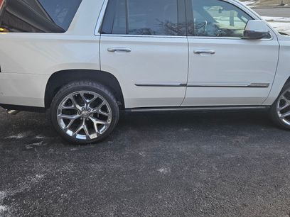 Used 2017 Cadillac Escalade Platinum