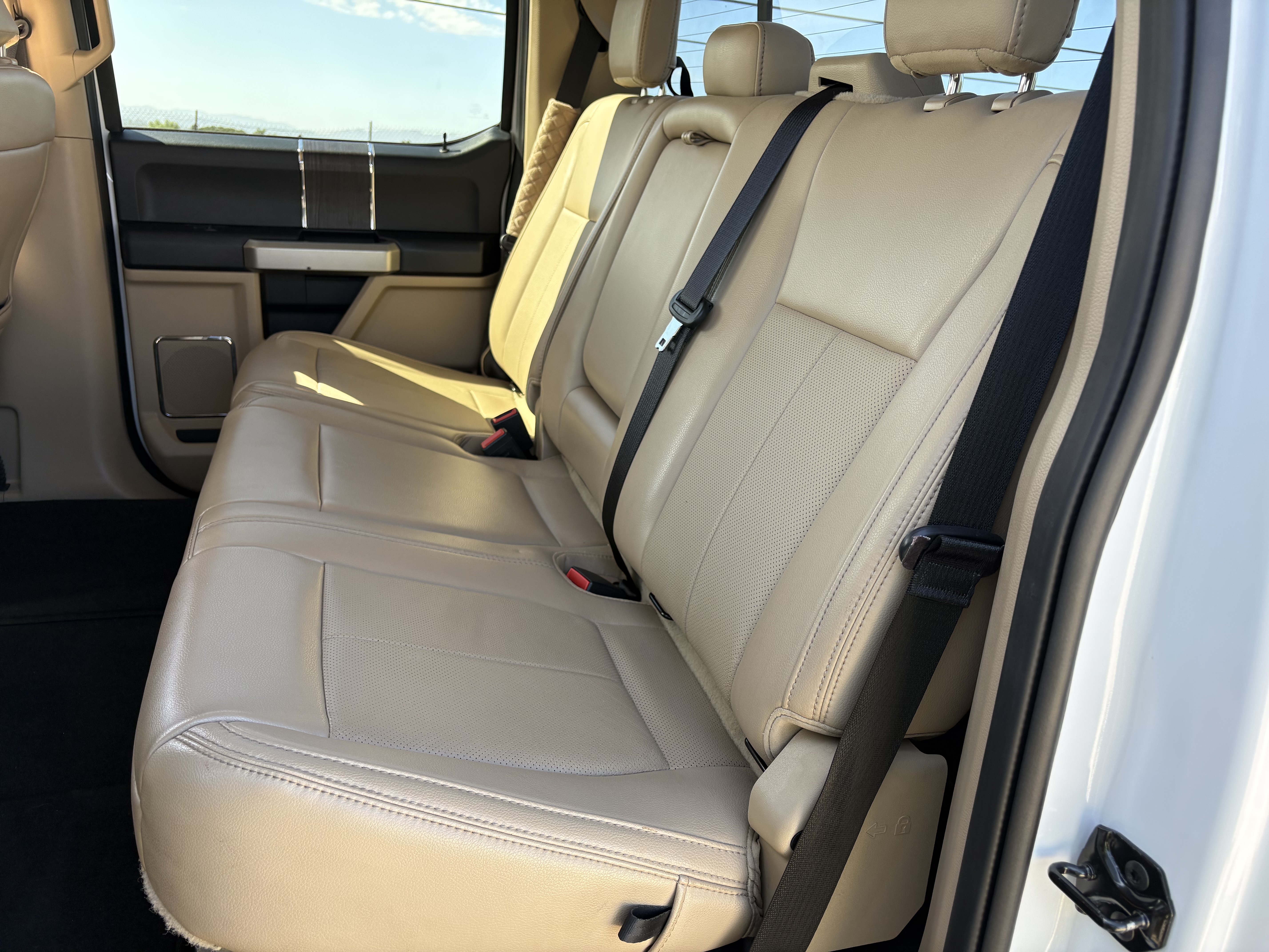 Used 2020 Ford F250 Lariat w/ Chrome Package AWD/4WD image 10