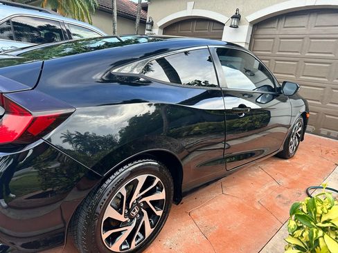Used 2016 Honda Civic LX image 2