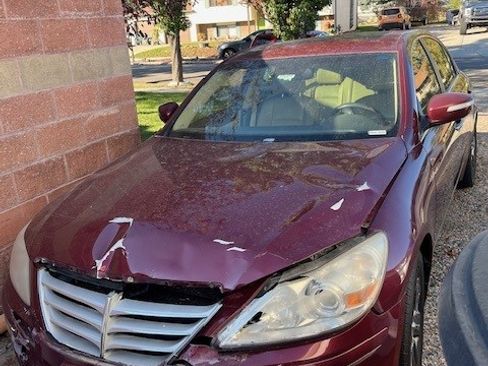 Used 2010 Hyundai Genesis 4.6 w/ Technology Pkg 5 image 4