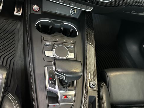 Used 2018 Audi S4 Premium Plus image 14