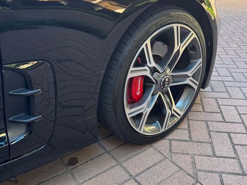 Used 2020 Kia Stinger GT2 RWD image 15