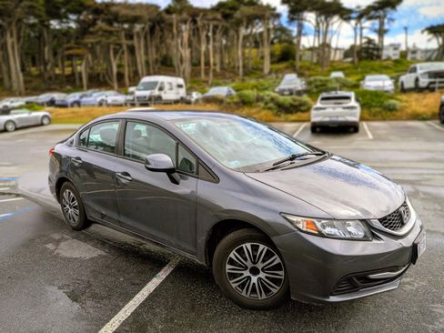 Used 2013 Honda Civic LX image 1