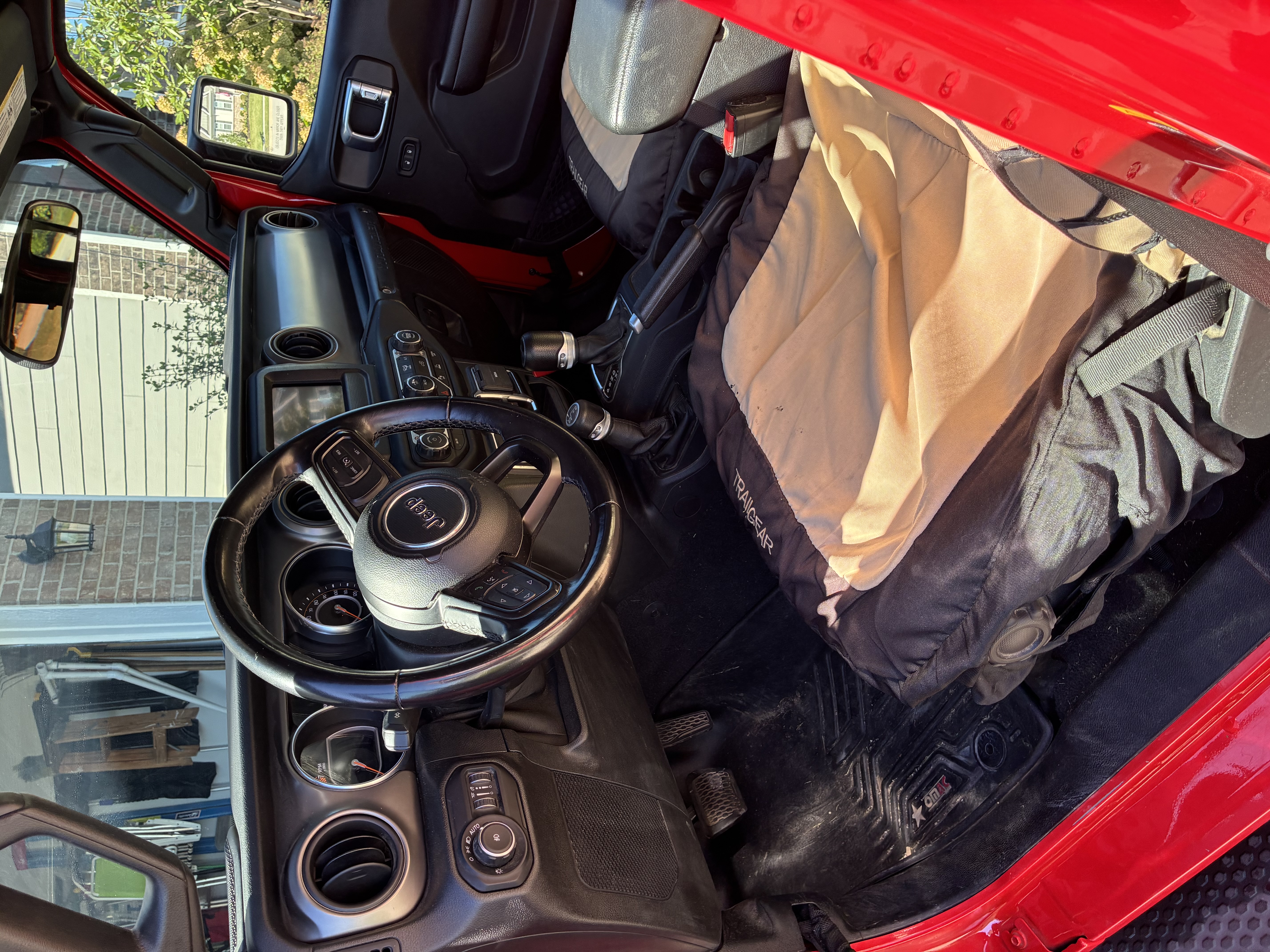 Used 2021 Jeep Wrangler Unlimited Sport w/ Technology Group AWD/4WD image 5