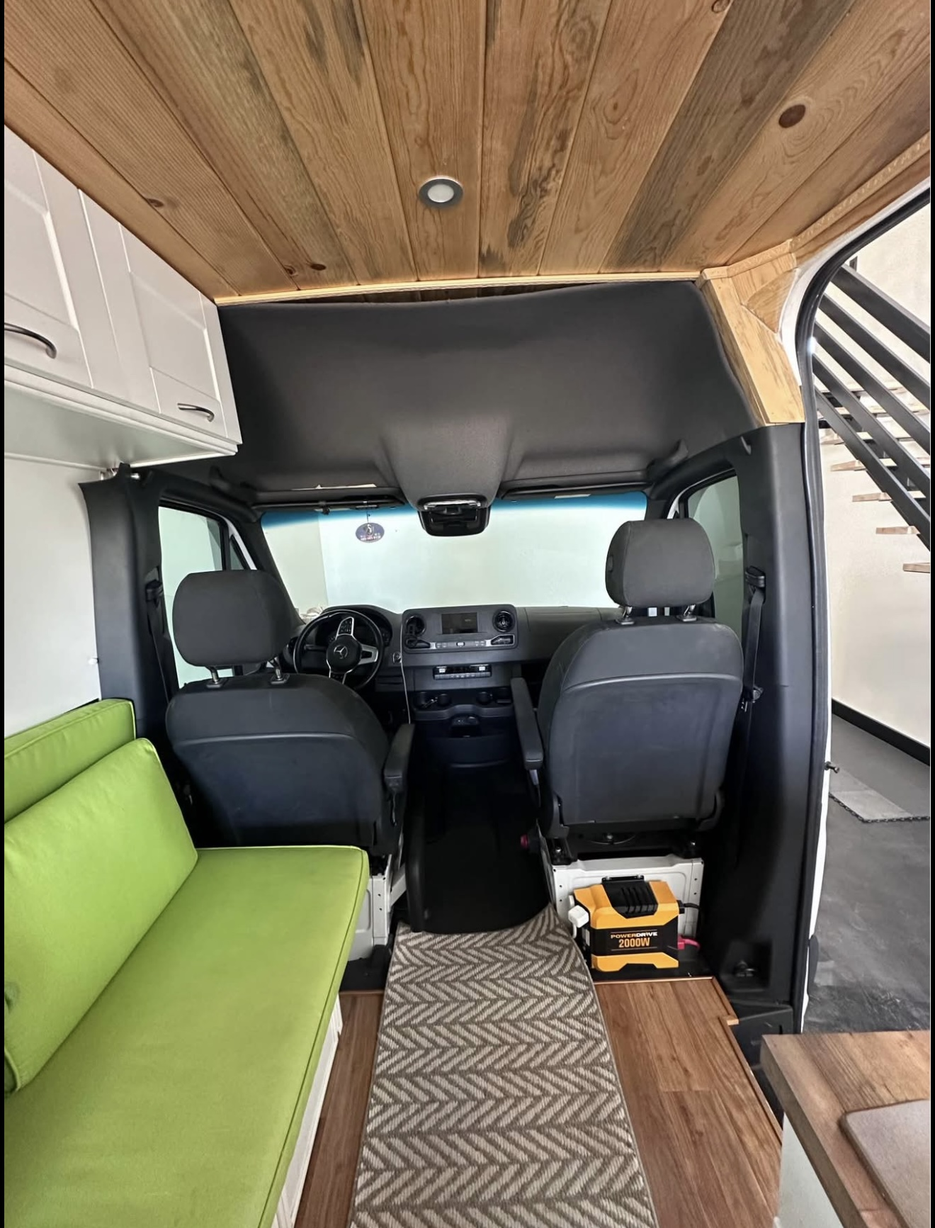 Used 2020 Mercedes-Benz Sprinter 2500 image 1