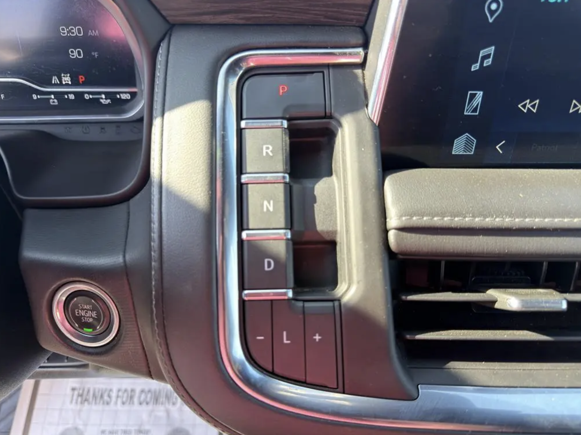 Used 2023 Chevrolet Suburban LT RWD image 19
