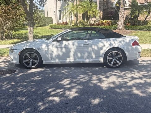 Used 2010 BMW 650i Convertible RWD image 13