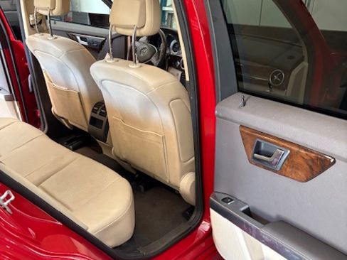 Used 2015 Mercedes-Benz GLK 350 GLK 350 Sport Utility 4D image 8