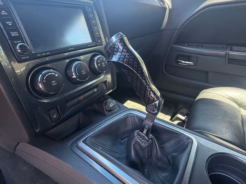 Used 2009 Dodge Challenger R/T RWD image 14