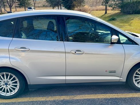 Used 2016 Ford C-MAX Energi SEL image 5