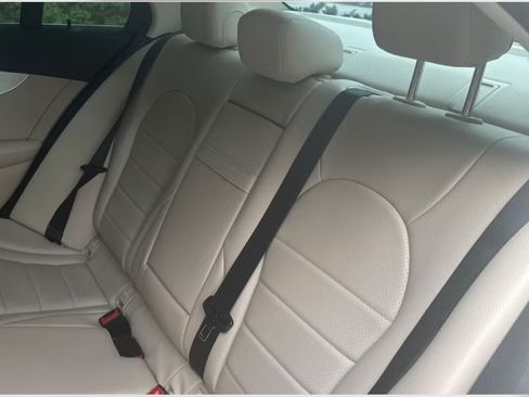 Used 2016 Mercedes-Benz C 300 Sedan image 2