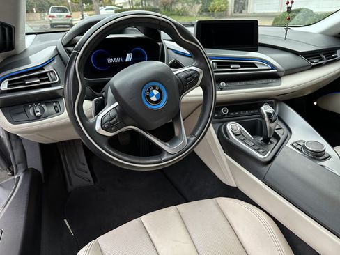 Used 2016 BMW i8 image 11
