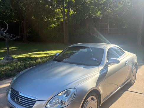 Used 2002 Lexus SC 430 Convertible RWD image 27