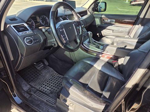 Used 2011 Land Rover Range Rover Sport HSE image 15