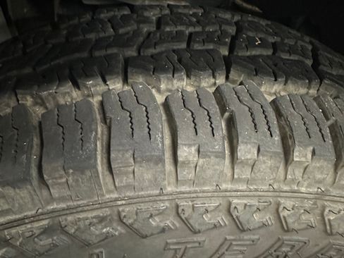 Used 2011 Ford F150 Lariat w/ Off Road Pkg image 8