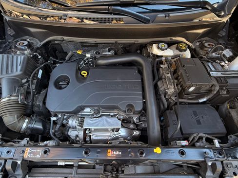 Used 2024 Chevrolet Equinox RS image 4