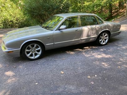 Used 2002 Jaguar XJ8