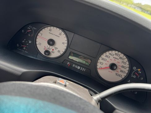 Used 2006 Ford F350 Lariat image 8