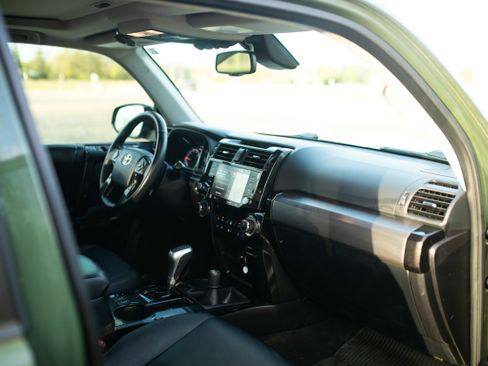 Used 2020 Toyota 4Runner TRD Pro AWD/4WD image 13