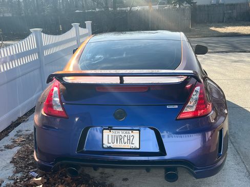 Used 2010 Nissan 370Z NISMO image 5